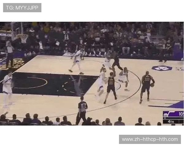 虎扑体育网站的NBA滚动新闻和实时报道